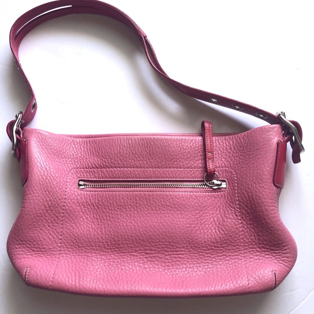 {Coach} Vintage Pink Leather Shoulder Bag